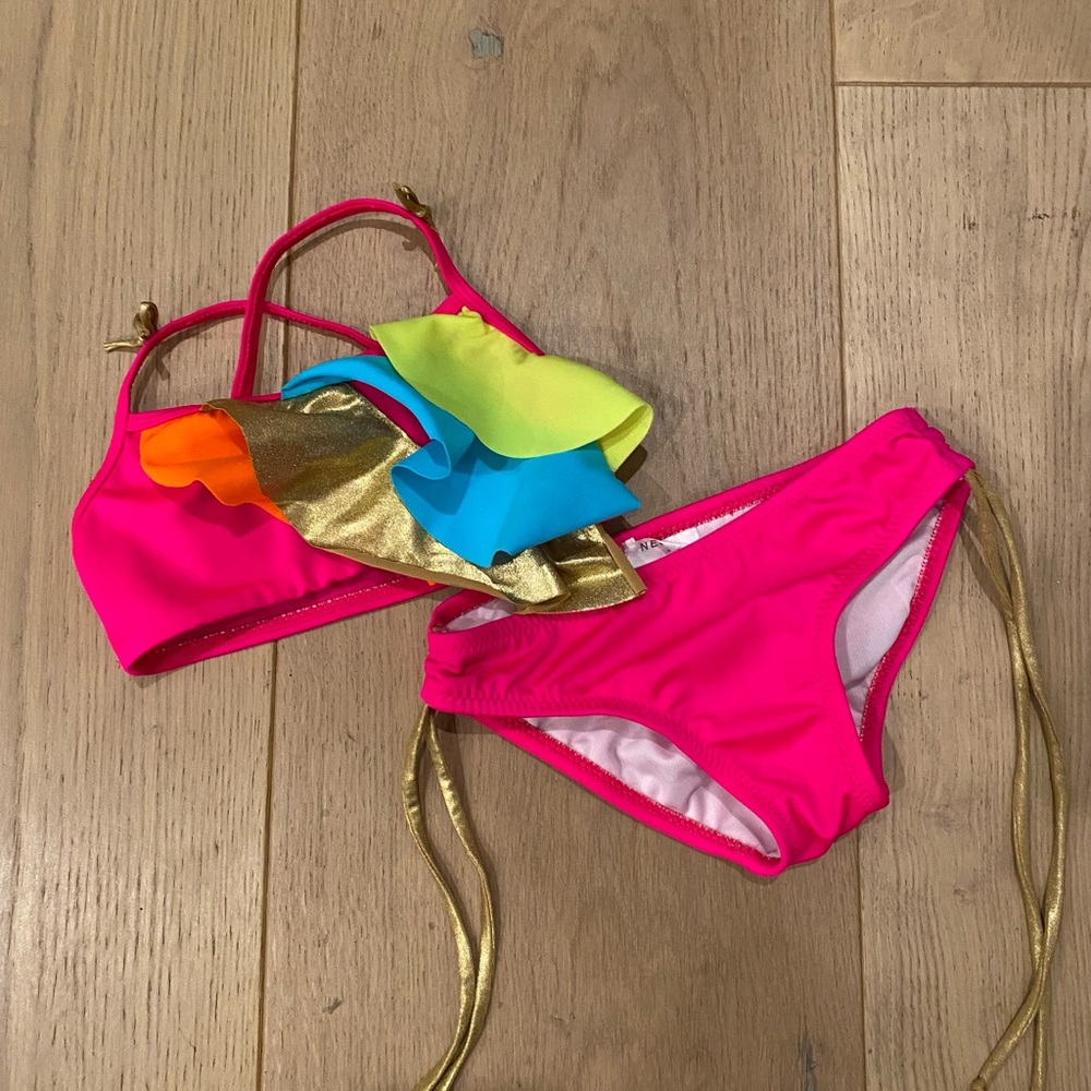 Nessi Byrd bikini
